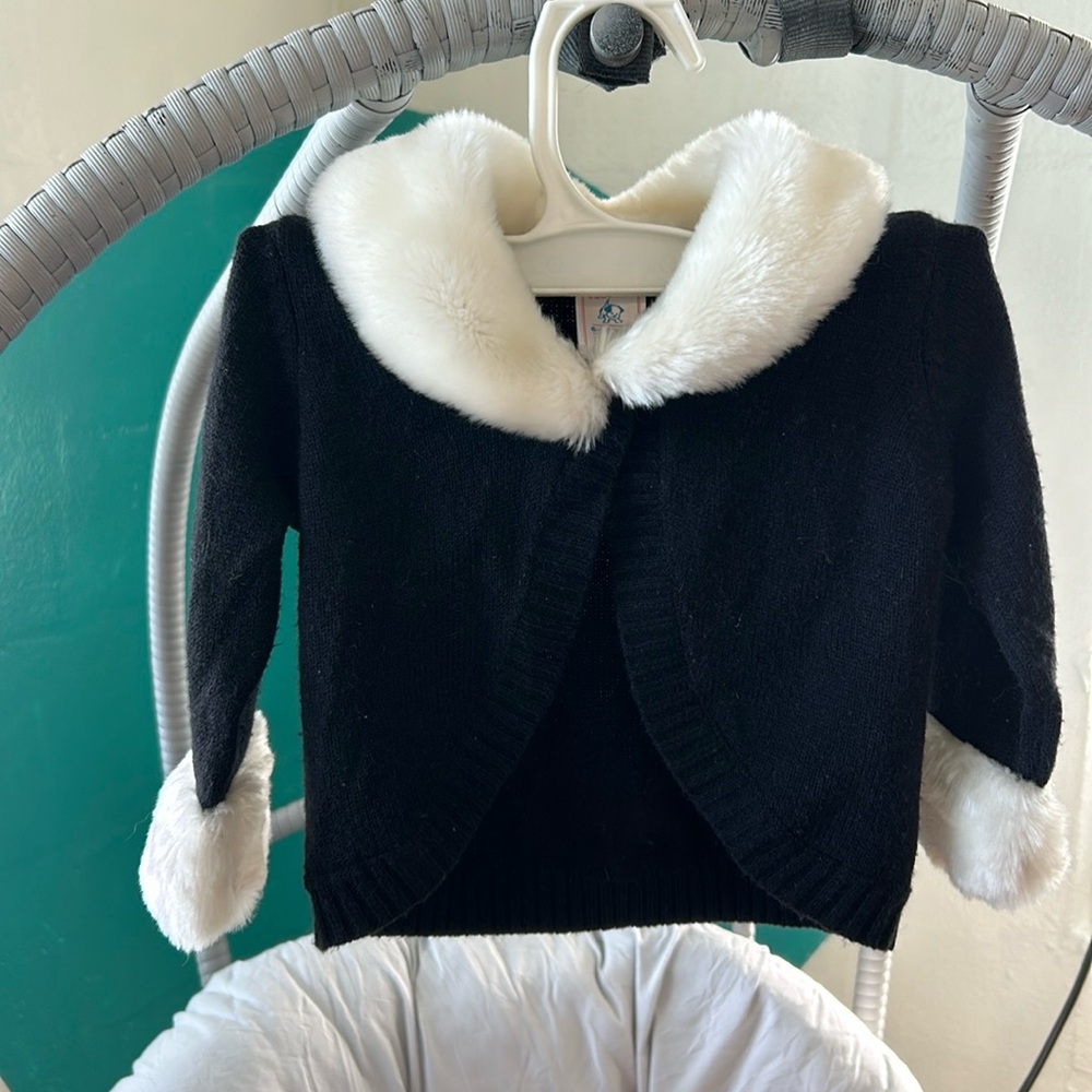 Old Navy Toddler Holiday Baby black sweater w/ fur collar and arms Sz 6-12 mo